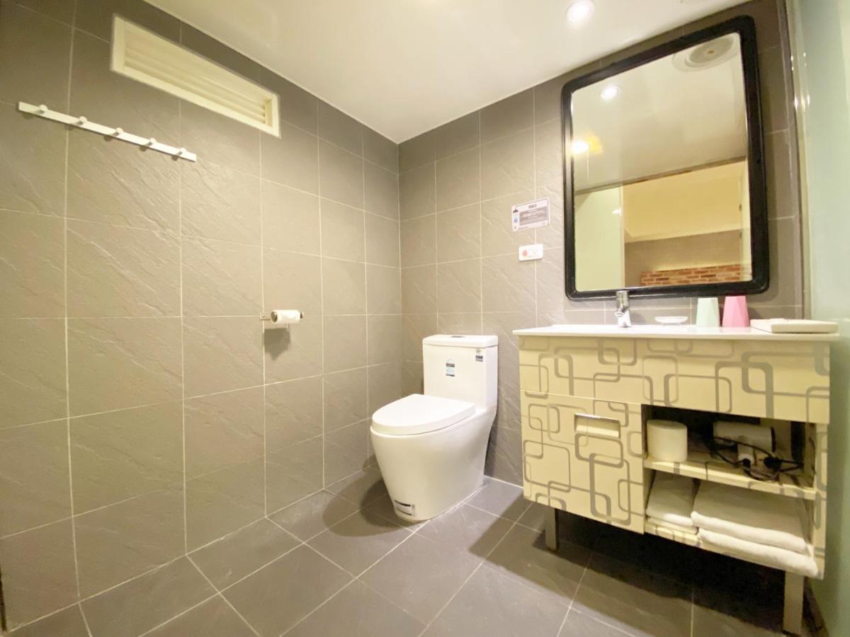 Taichung Old F Hotel Экстерьер фото