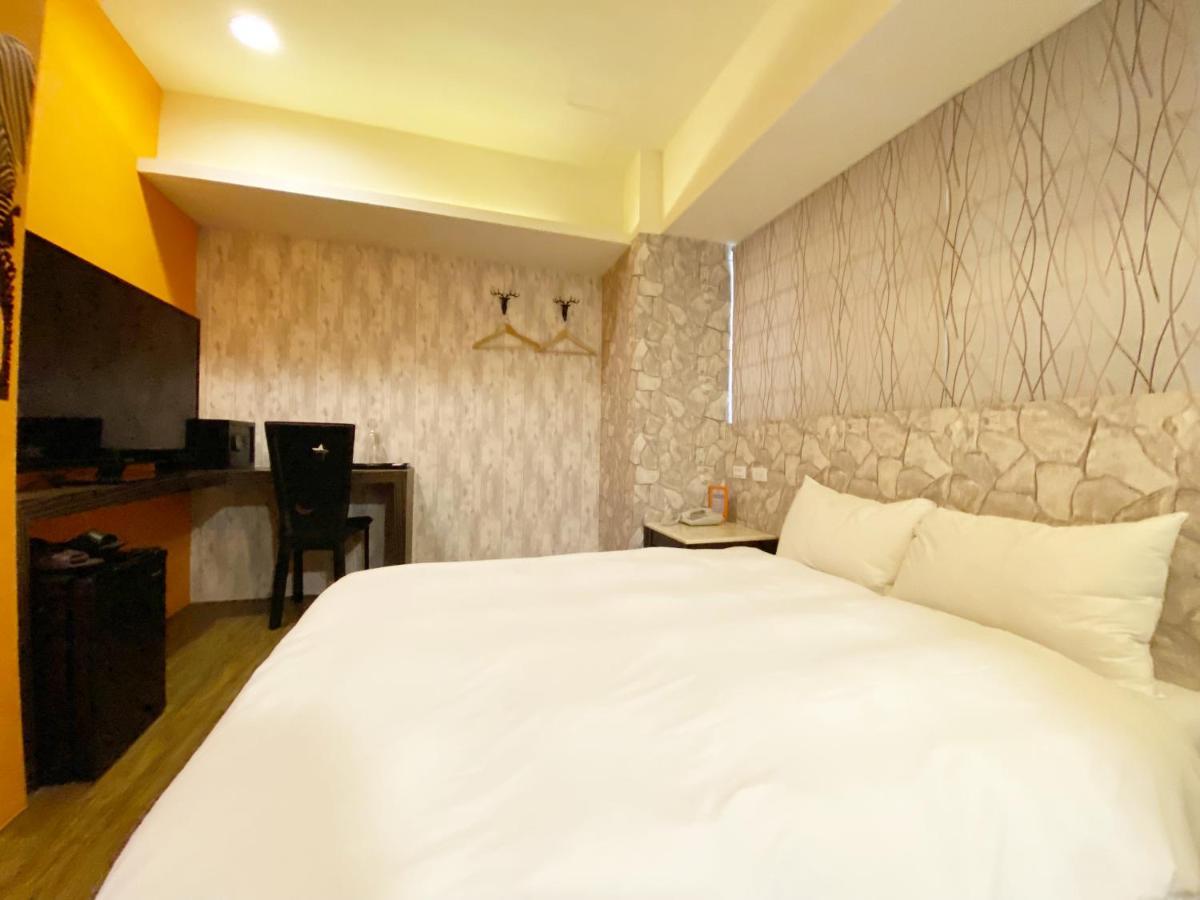 Taichung Old F Hotel Экстерьер фото