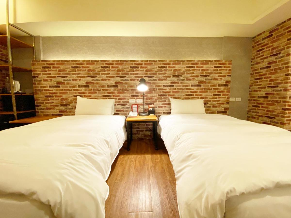 Taichung Old F Hotel Экстерьер фото