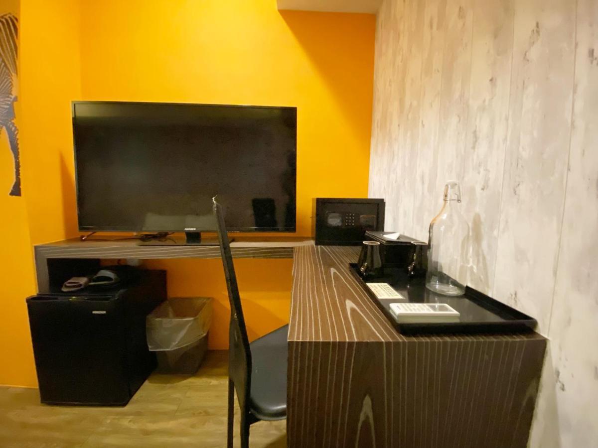 Taichung Old F Hotel Экстерьер фото
